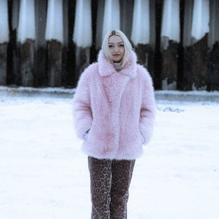 Model - Lina Lirian teen