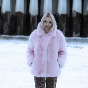 Model - Lina Lirian teen