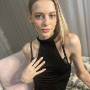 Model - Samanta cute