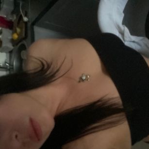 Model - Monica-Mia dirtytalk