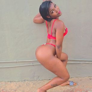 Model - Kelly-001 Deepthroat