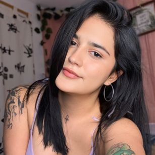 Model - Kylla Walls cei