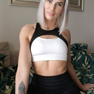 Model - Rowena_Minna ass