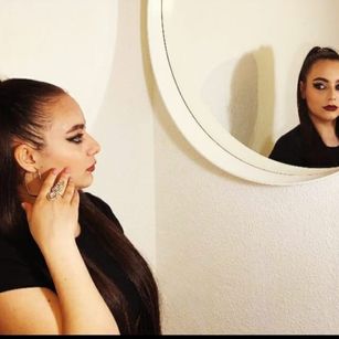 Model - RavenKathe bigass