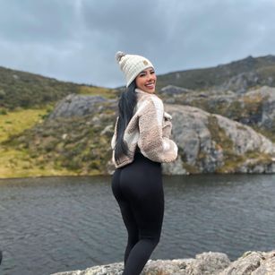 Model - MilaQueen ass