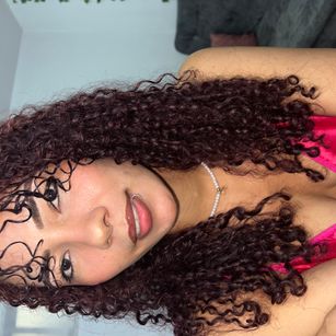 Model - Akiraa Privatechat