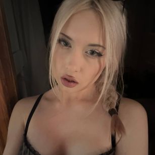 Model - LinaSisy joi