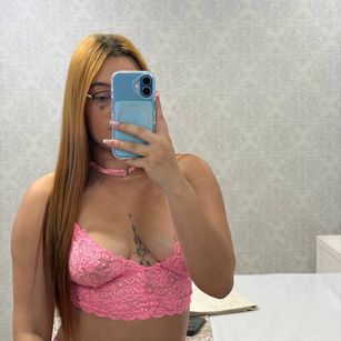 Model - Hailey Tims model