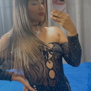 Model - SteffyMiller anal