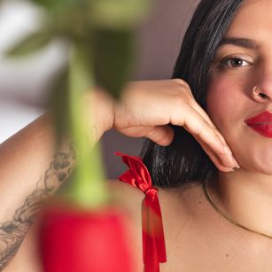 Model - Ambar SM blowjob