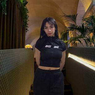 Model - KatherinJohns 18