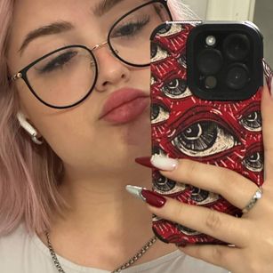 Model - KellyMoors deepthroat