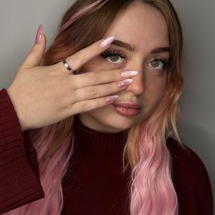 Model - KellyMoors girlfriend