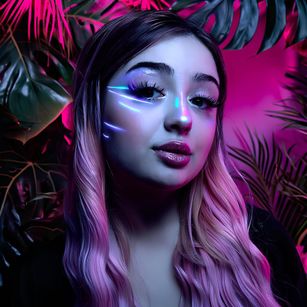 Model - KellyMoors sph