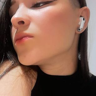 Model - RubyDevineh sexy