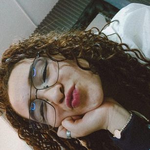 Model - RubyDevineh dildo