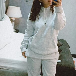 Model - RubyDevineh spanking