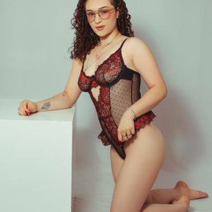 Model - RubyDevineh anal