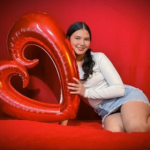 Model - Lizzie blowjob