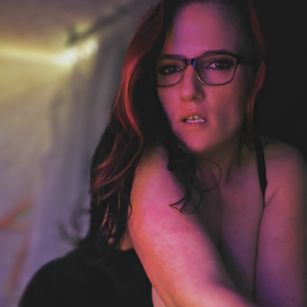 Model - A.J Buttons JOI