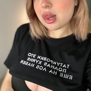 Model - KellyMoors bigboobs