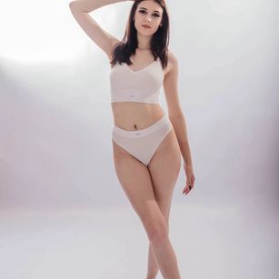 Model - Lintanya beatifuleyes