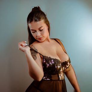 Model - Agata Vixen angel