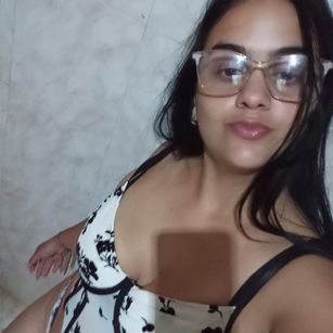 Model - Katy Jein masturbation