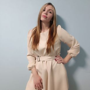 Model - Marrie deepthroat