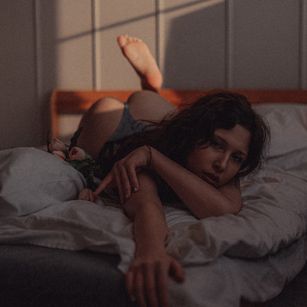 Model - Cary bigboobs