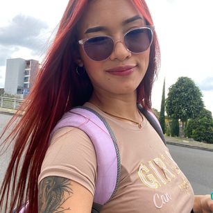 Model - SashaHans humillation