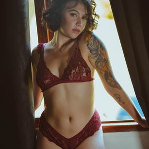 Model - Isabella Arias bigass