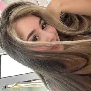 Model - dulcekym girlfriend