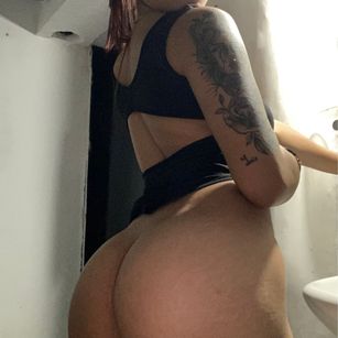 Model - SashaHans latingirl