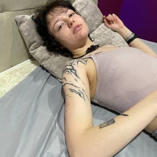 Model - Svenna skinny