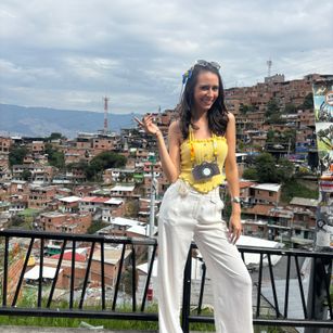 Model - ShamblesHeaven peluda