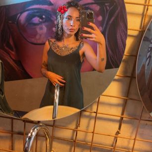 Model - SilvanaOwen BLOWJOB