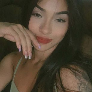 Model - SashaHans prettyface