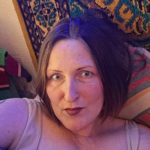 Model - AllaSowinskaya stockings