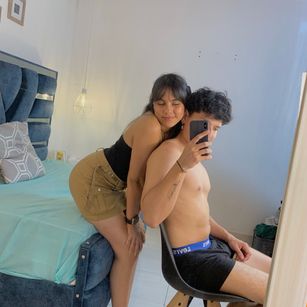 Model - Emily_and_Zac blowjob