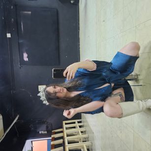 Model - MOLLY Fetish findom