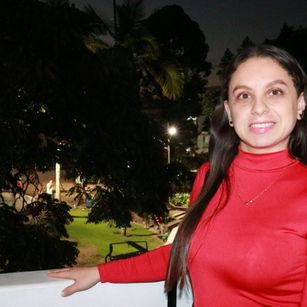 Model - Nataly Guzman bigtits