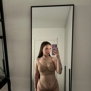 Model - Miss Angel young