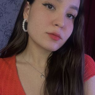 Model - Annie blowjob