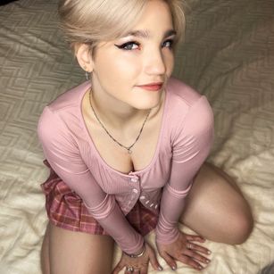 Model - Megan_Lora3 sweet