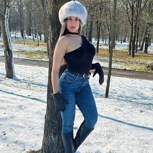 Model - Endlessdesire fetish