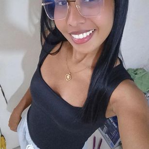 Model - Nahomi Jaspe costumes