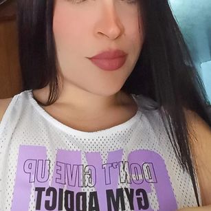 Model - kendra bigass