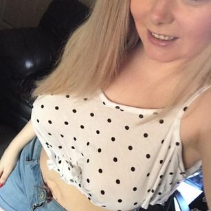 Model - Cute-Young-Minxxx bigtits