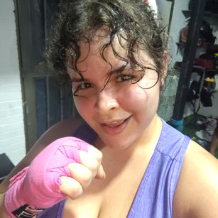 Model - SeleneLuminari latina